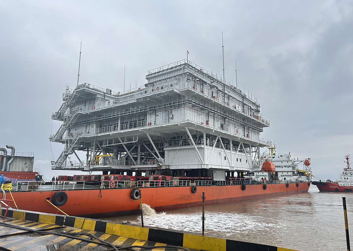 Rolling-on transportation project of booster station at South U2 site in Shandong Peninsula